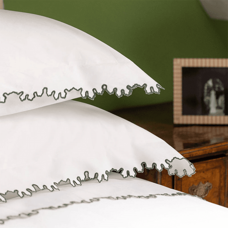 Thea Scalloped Oxford Pillowcase