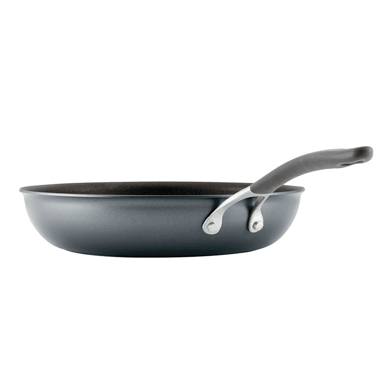 A1 Scratch Defence Covered Skillet, Grey