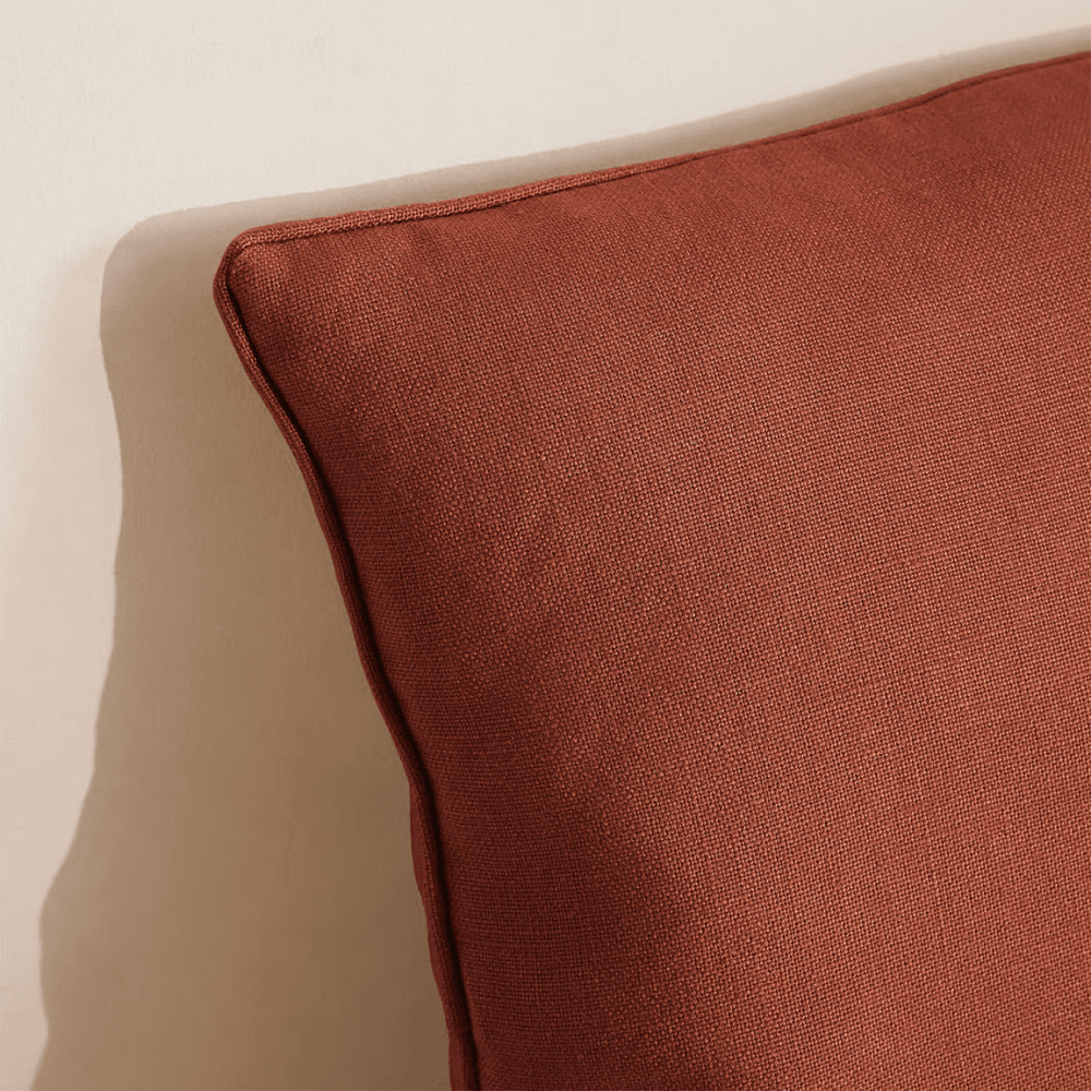 Vinnie Cushion