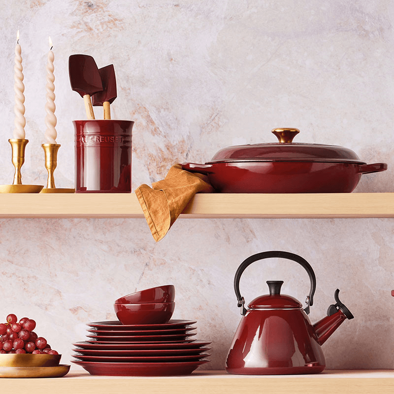Signature Cast Iron Shallow Casserole